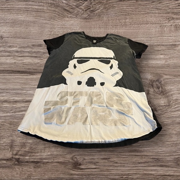 Star Wars Tops - Star Wars Disney Store V-Neck Tee T-shirt Short Sleeve Size XL